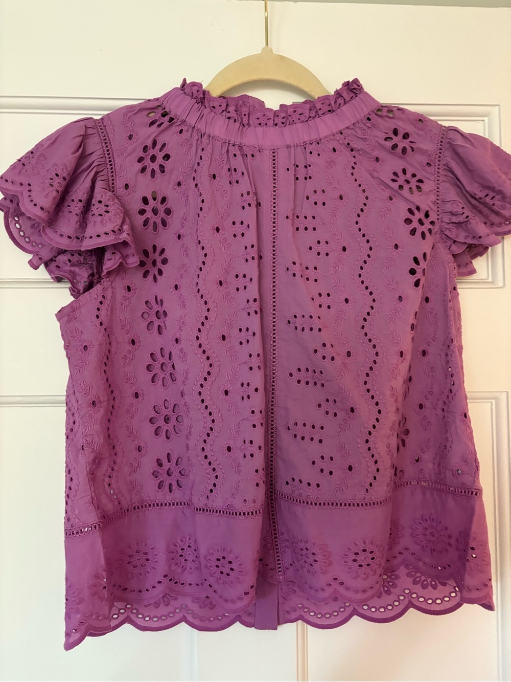 Women's Purple Eyelet Flutter Sleeve Top